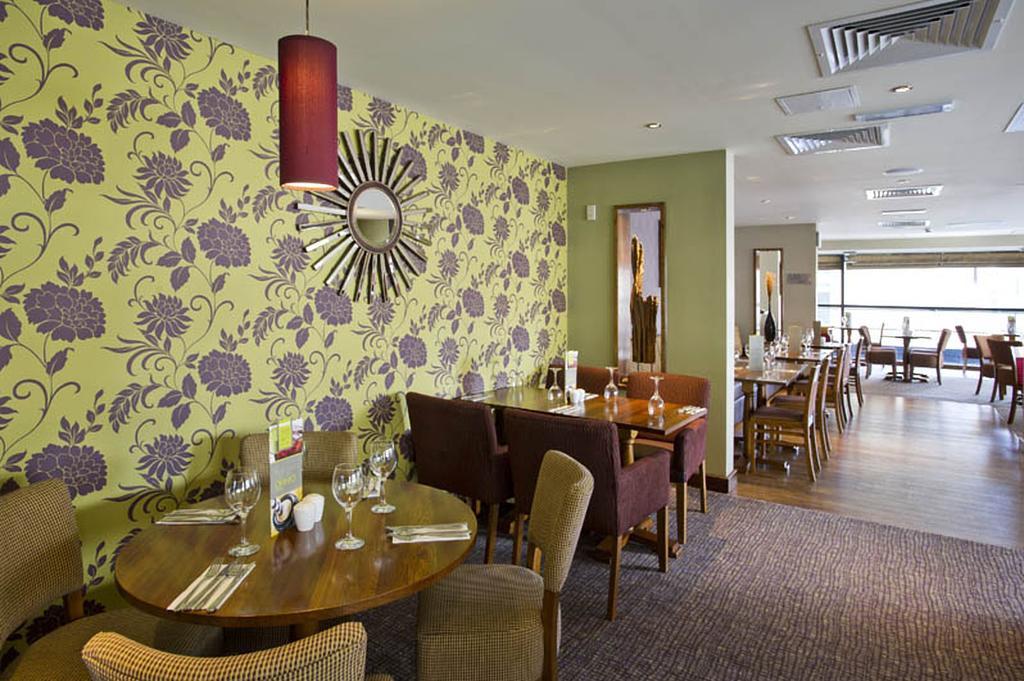 Premier Inn Glasgow City - Buchanan Galleries Екстериор снимка